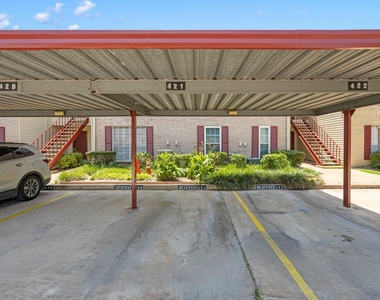 2120 El Paseo Street - Photo Thumbnail 12