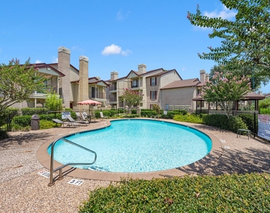 2120 El Paseo Street - Photo Thumbnail 19