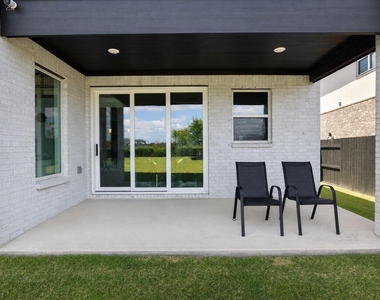 7410 Wildrye Meadow Lane - Photo Thumbnail 22