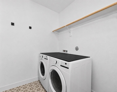 7410 Wildrye Meadow Lane - Photo Thumbnail 9