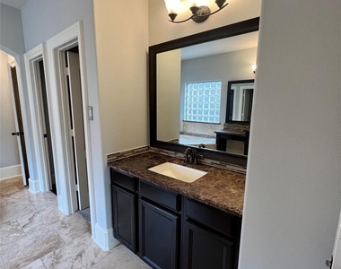 14322 Penshore Park Lane - Photo Thumbnail 11