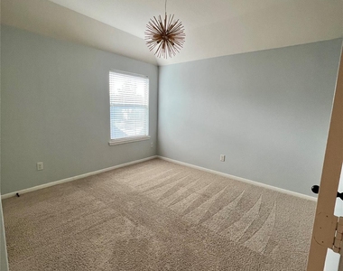 14322 Penshore Park Lane - Photo Thumbnail 17