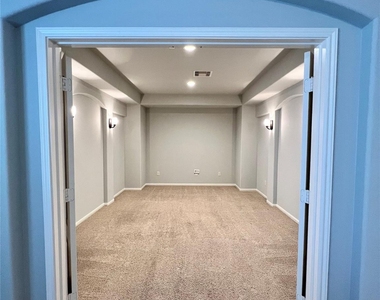 14322 Penshore Park Lane - Photo Thumbnail 15