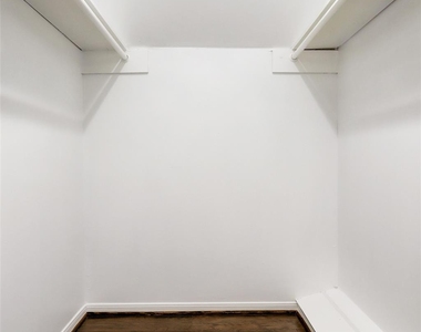 12346 Huntington Venture Drive - Photo Thumbnail 26
