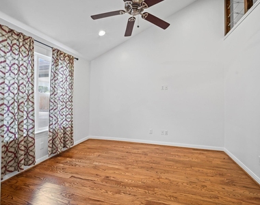 1526 Adkins Road - Photo Thumbnail 8