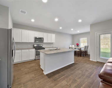 13854 Rock Island Trail - Photo Thumbnail 8