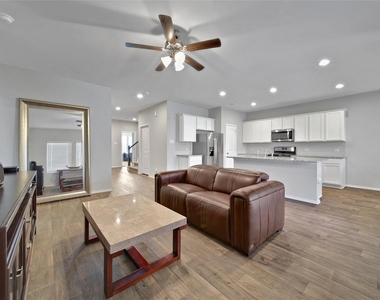 13854 Rock Island Trail - Photo Thumbnail 10