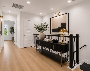 8210 Lawler Street - Photo Thumbnail 11