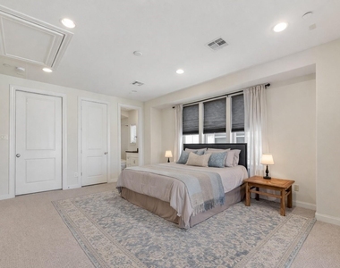 705 Delano Street - Photo Thumbnail 35