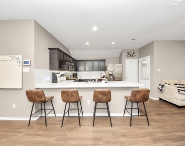 15435 Sicomoro Viejo Street - Photo Thumbnail 8