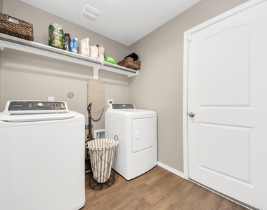 15435 Sicomoro Viejo Street - Photo Thumbnail 6