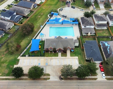 15435 Sicomoro Viejo Street - Photo Thumbnail 11