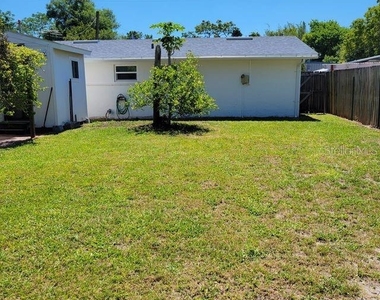 7431 Sheepshead Drive - Photo Thumbnail 11