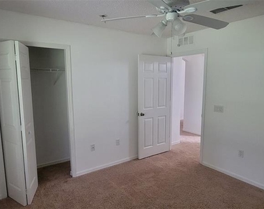 226 Agua Vista Street - Photo Thumbnail 20