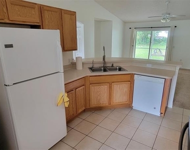 226 Agua Vista Street - Photo Thumbnail 6