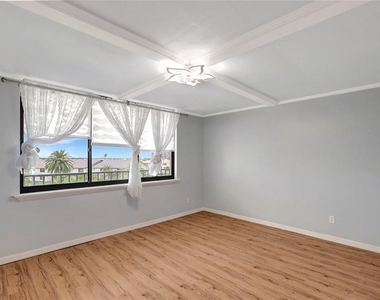 1581 Gulf Boulevard - Photo Thumbnail 20