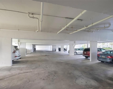 1581 Gulf Boulevard - Photo Thumbnail 28