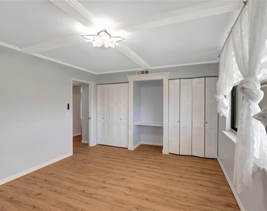 1581 Gulf Boulevard - Photo Thumbnail 22