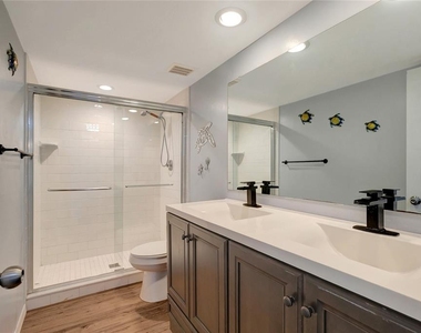 1581 Gulf Boulevard - Photo Thumbnail 18
