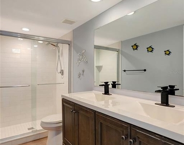 1581 Gulf Boulevard - Photo Thumbnail 17