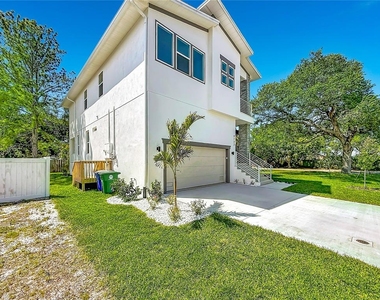 4732 W Wallcraft Avenue - Photo Thumbnail 9