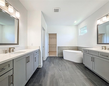 4732 W Wallcraft Avenue - Photo Thumbnail 61