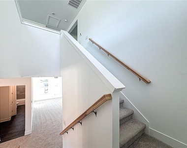 4732 W Wallcraft Avenue - Photo Thumbnail 39