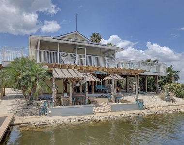 9914 Alavista Drive - Photo Thumbnail 26
