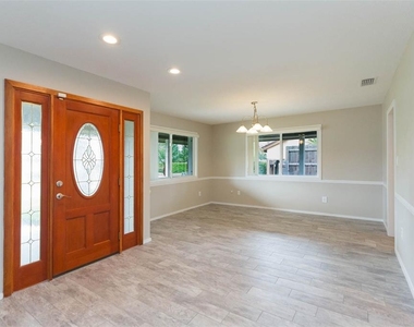 4301 Saltwater Boulevard - Photo Thumbnail 6