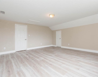 4301 Saltwater Boulevard - Photo Thumbnail 37