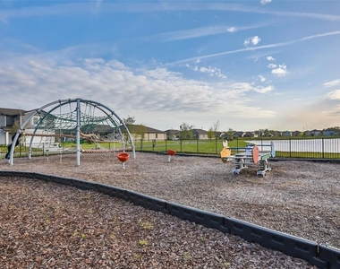 4714 Chatterton Way - Photo Thumbnail 31