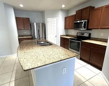 4714 Chatterton Way - Photo Thumbnail 11