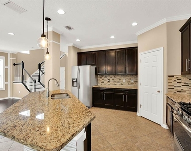 16405 Egret Crossing Lane - Photo Thumbnail 8