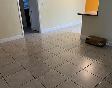 818 Scotland Street - Photo Thumbnail 5