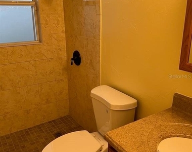 818 Scotland Street - Photo Thumbnail 16