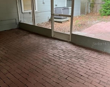 818 Scotland Street - Photo Thumbnail 18