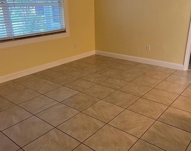 818 Scotland Street - Photo Thumbnail 4