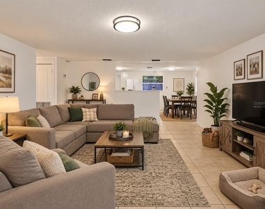 1821 Bellgrove Street - Photo Thumbnail 3