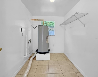 1821 Bellgrove Street - Photo Thumbnail 12