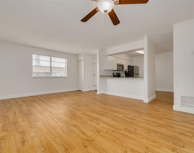 5715 S Dale Mabry Highway - Photo Thumbnail 16