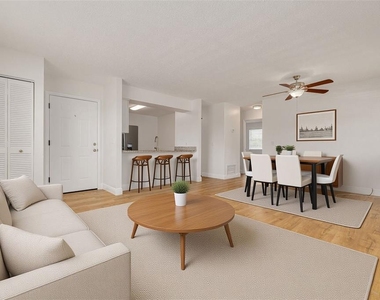 5715 S Dale Mabry Highway - Photo Thumbnail 1