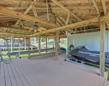 270 Lake Grove Drive - Photo Thumbnail 32