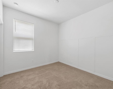 7608 Sunshine Bridge Avenue - Photo Thumbnail 19