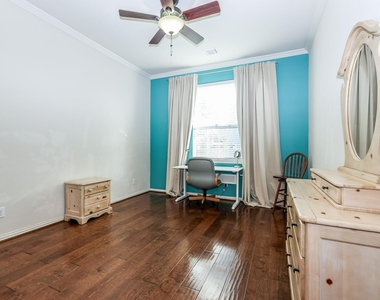 17007 Thomastone Lane - Photo Thumbnail 16