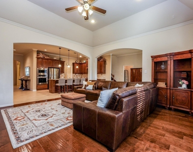 17007 Thomastone Lane - Photo Thumbnail 12