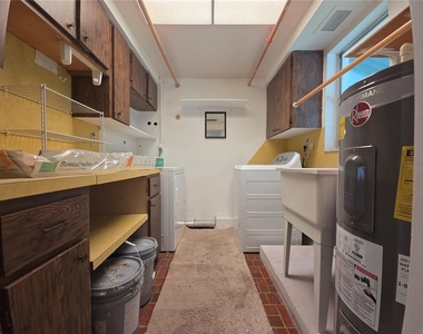 4136 S Lockwood Ridge Road - Photo Thumbnail 22