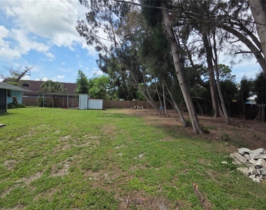 4136 S Lockwood Ridge Road - Photo Thumbnail 26