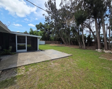 4136 S Lockwood Ridge Road - Photo Thumbnail 24