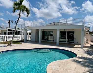 14162 W Parsley Drive - Photo Thumbnail 10