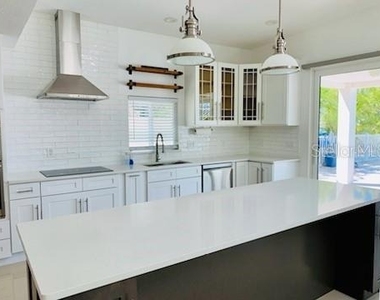 14162 W Parsley Drive - Photo Thumbnail 6